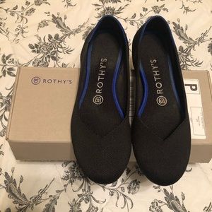 Rothy’s flats solid black size 7 1/2